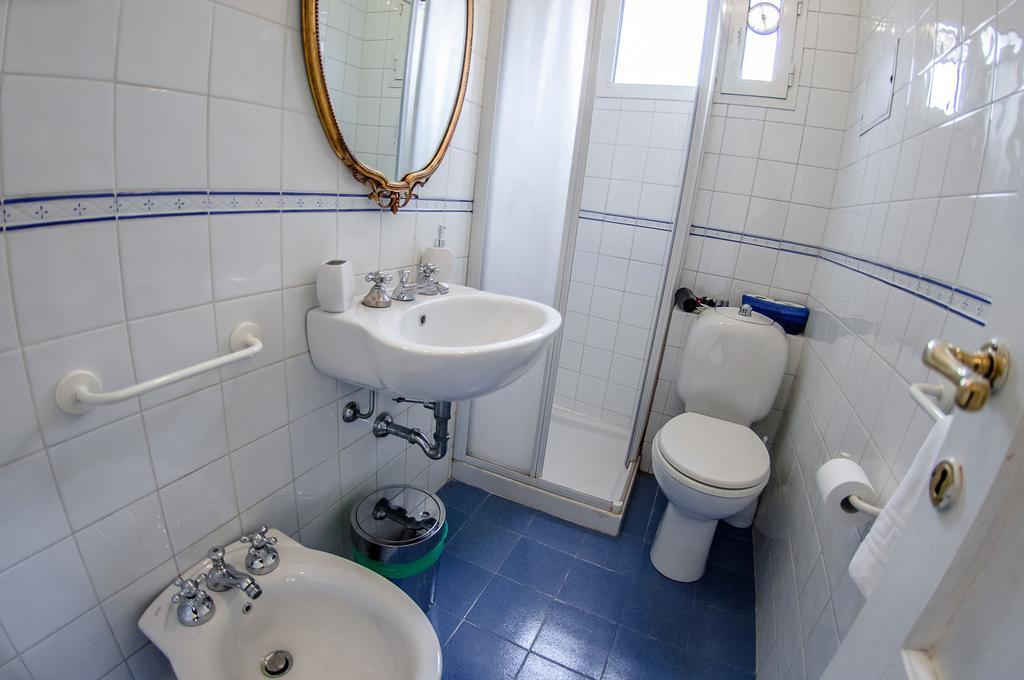 Ferienwohnung Attico Sopr'Arno Florenz Zimmer foto