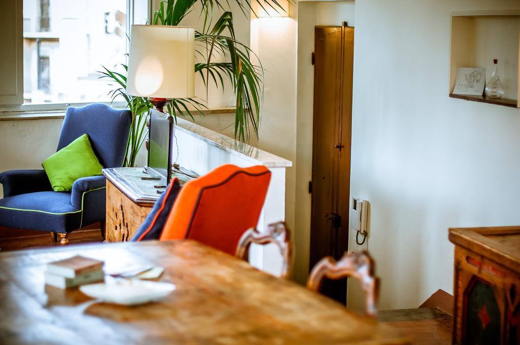 Ferienwohnung Attico Sopr'Arno Florenz Zimmer foto